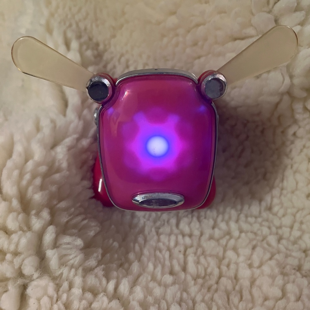 Hasbro 2005 Interactive Sega iDog Pink and Purple Light-Up Toy - Picture 1 of 16